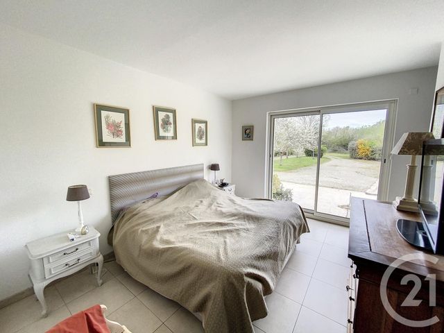 Maison à vendre - 6 pièces - 231,20 m2 - La Ferte St Cyr - 41 - CENTRE