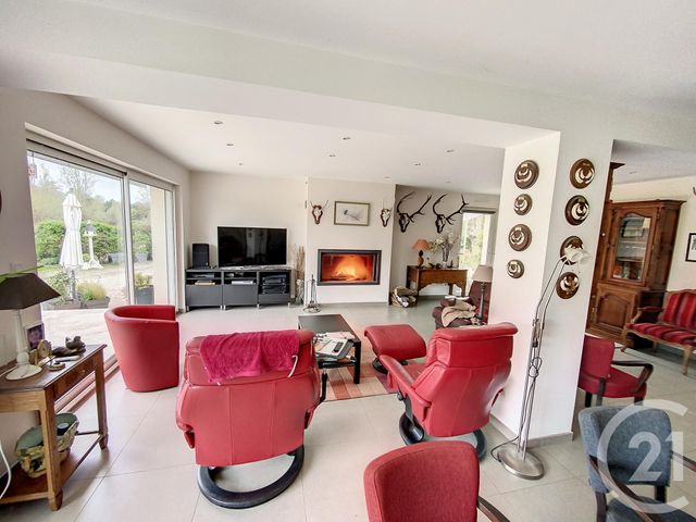 Maison à vendre - 6 pièces - 231,20 m2 - La Ferte St Cyr - 41 - CENTRE