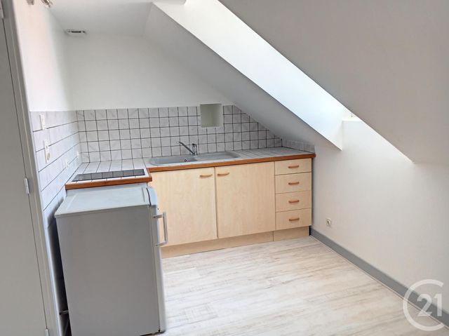 Appartement Studio à louer - 1 pièce - 22 m2 - Romorantin Lanthenay - 41 - CENTRE