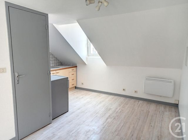 Appartement Studio à louer - 1 pièce - 22 m2 - Romorantin Lanthenay - 41 - CENTRE