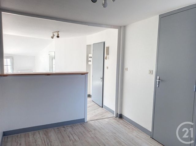 Appartement Studio à louer - 1 pièce - 22 m2 - Romorantin Lanthenay - 41 - CENTRE