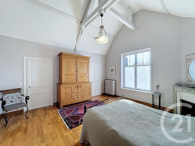 Maison à vendre - 8 pièces - 243,84 m2 - Chabris - 36 - CENTRE