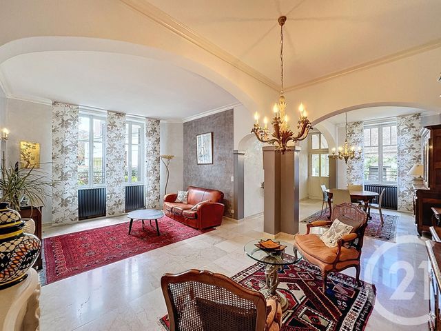 Maison à vendre - 8 pièces - 243,84 m2 - Chabris - 36 - CENTRE