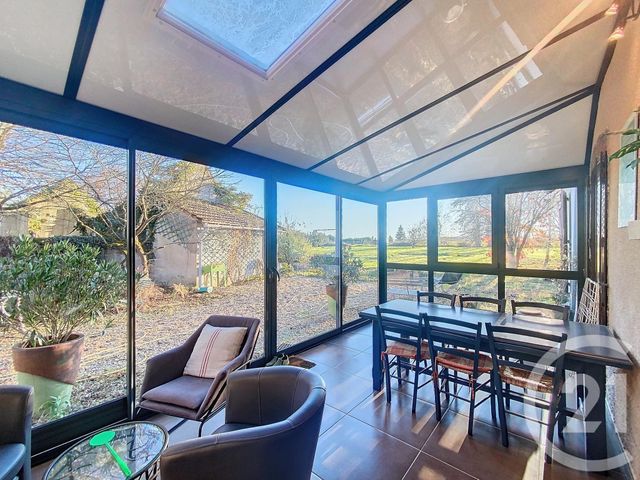 Maison à vendre - 7 pièces - 165 m2 - Dun Le Poelier - 36 - CENTRE