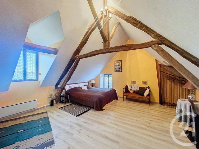 Maison à vendre - 7 pièces - 165 m2 - Dun Le Poelier - 36 - CENTRE