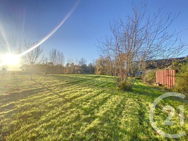 Maison à vendre - 7 pièces - 165 m2 - Dun Le Poelier - 36 - CENTRE