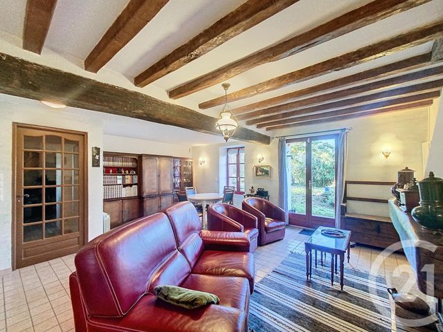 Maison à vendre - 7 pièces - 165 m2 - Dun Le Poelier - 36 - CENTRE