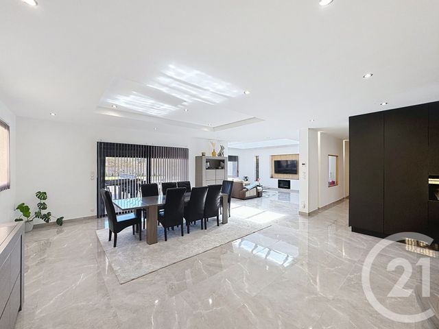 Maison à vendre - 8 pièces - 207,30 m2 - Romorantin Lanthenay - 41 - CENTRE