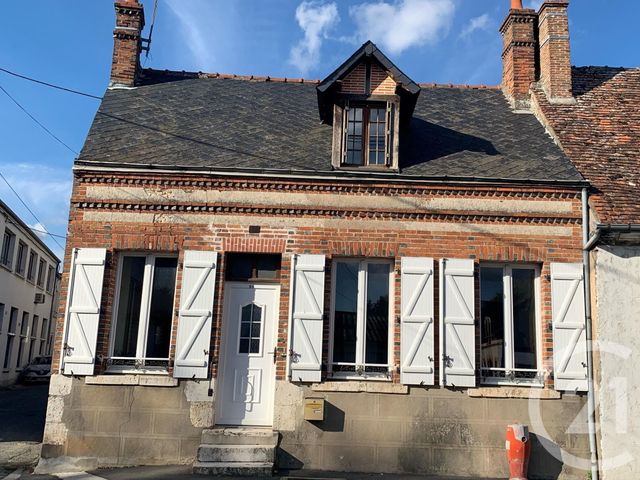 Maison à louer - 4 pièces - 89 m2 - Romorantin Lanthenay - 41 - CENTRE