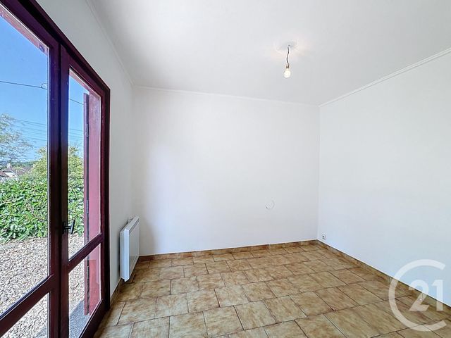 Maison à vendre - 3 pièces - 41 m2 - Chatres Sur Cher - 41 - CENTRE