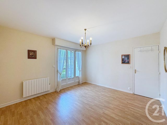 Appartement F3 à louer - 3 pièces - 82 m2 - Romorantin Lanthenay - 41 - CENTRE