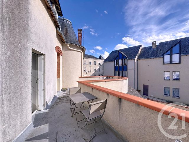 Appartement F2 à louer - 3 pièces - 55 m2 - Romorantin Lanthenay - 41 - CENTRE