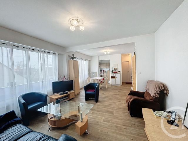 Appartement F2 à louer - 2 pièces - 53 m2 - Romorantin Lanthenay - 41 - CENTRE