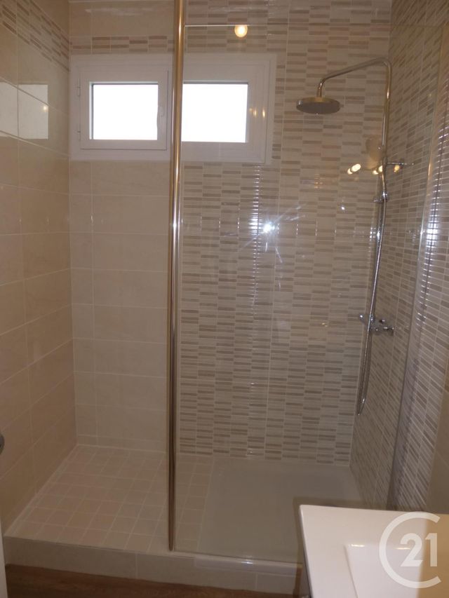 Appartement F2 à louer - 2 pièces - 53 m2 - Romorantin Lanthenay - 41 - CENTRE