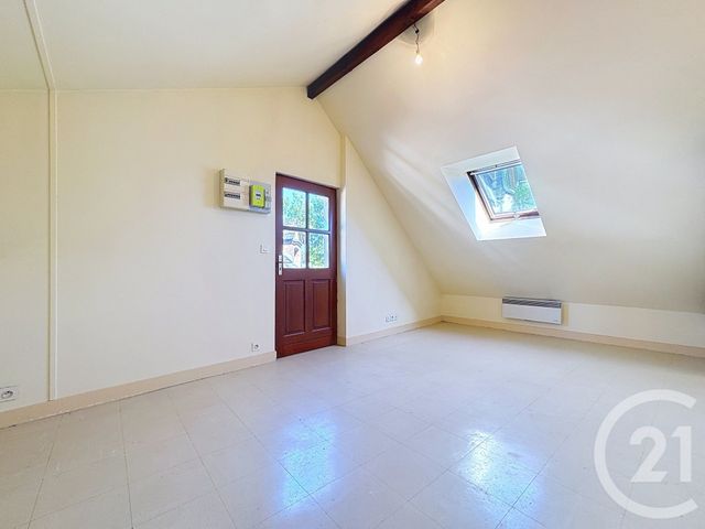 Appartement à vendre - 2 pièces - 26,40 m2 - Salbris - 41 - CENTRE