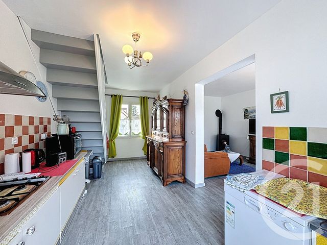 Maison à vendre - 6 pièces - 211,10 m2 - Selles St Denis - 41 - CENTRE