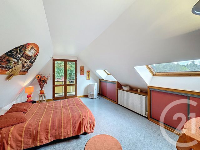 Maison à vendre - 7 pièces - 118,18 m2 - Neuvy Sur Barangeon - 18 - CENTRE