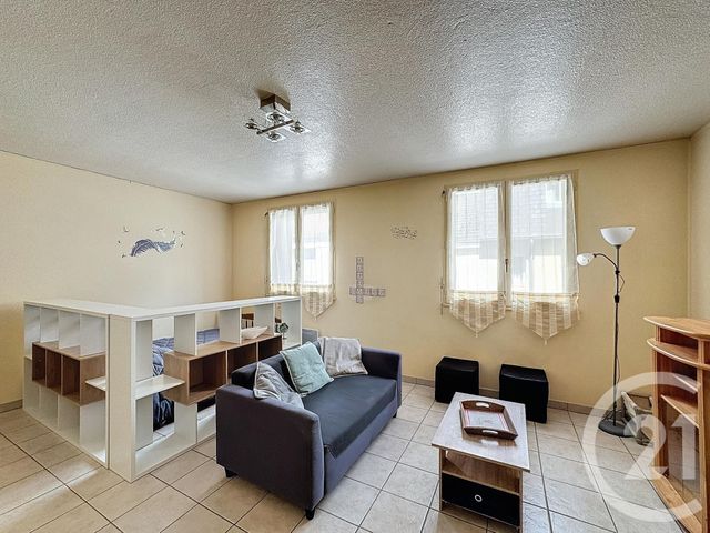 Appartement Studio à louer - 1 pièce - 36,74 m2 - Salbris - 41 - CENTRE
