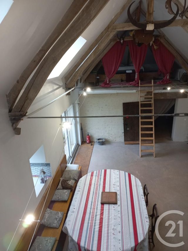 Maison à vendre - 12 pièces - 324,50 m2 - Ste Thorette - 18 - CENTRE