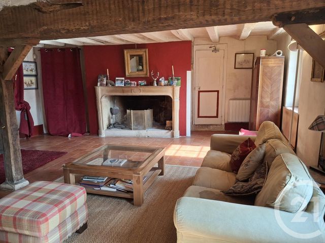 Maison à vendre - 12 pièces - 324,50 m2 - Ste Thorette - 18 - CENTRE