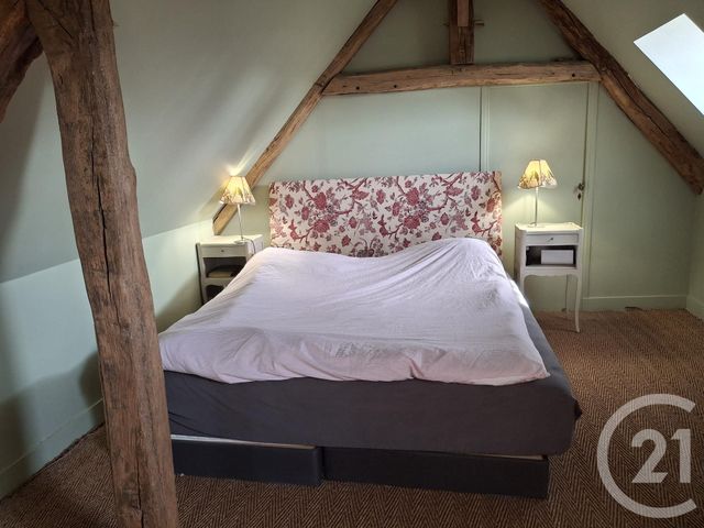 Maison à vendre - 12 pièces - 324,50 m2 - Ste Thorette - 18 - CENTRE