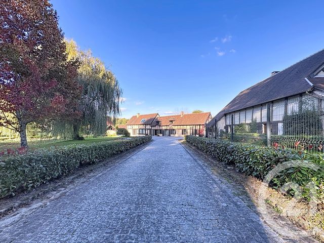 Maison à vendre - 24 pièces - 869,70 m2 - 18 - CENTRE