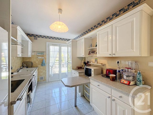 Maison à vendre - 7 pièces - 133,91 m2 - Nouan Le Fuzelier - 41 - CENTRE