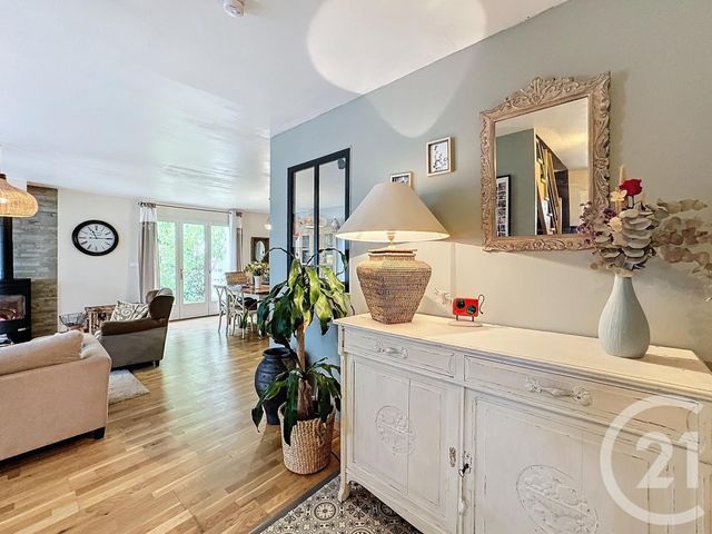 Maison à vendre - 7 pièces - 155,65 m2 - Nouan Le Fuzelier - 41 - CENTRE