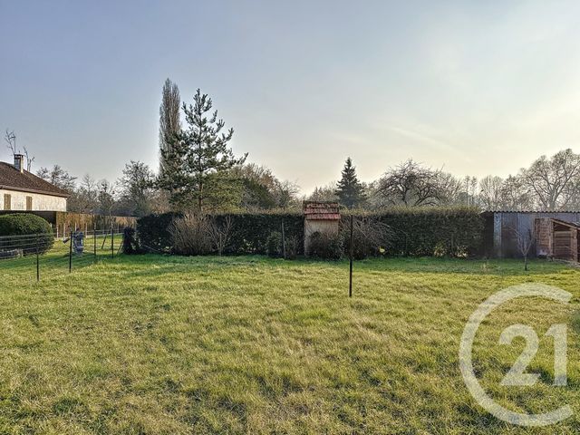 Maison à vendre - 3 pièces - 70 m2 - Clemont - 18 - CENTRE