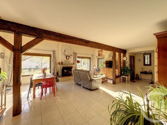 Maison à vendre - 7 pièces - 186,90 m2 - Nouan Le Fuzelier - 41 - CENTRE