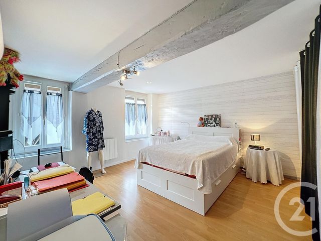 Maison à vendre - 5 pièces - 117,30 m2 - Nouan Le Fuzelier - 41 - CENTRE