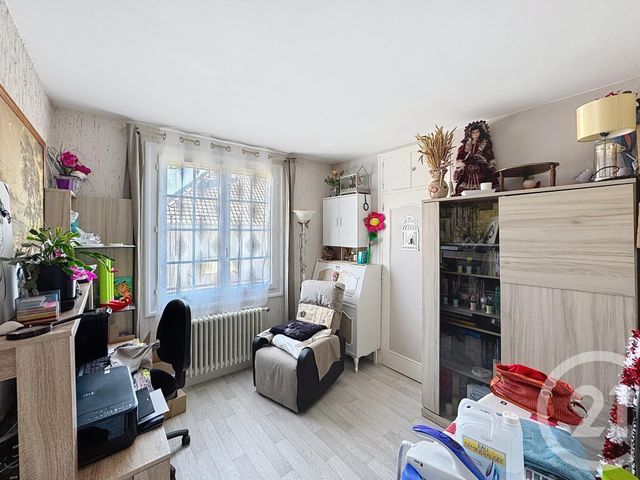 Maison à vendre - 4 pièces - 77 m2 - Neung Sur Beuvron - 41 - CENTRE