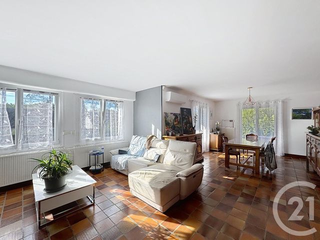 Maison à vendre - 6 pièces - 196 m2 - Neung Sur Beuvron - 41 - CENTRE